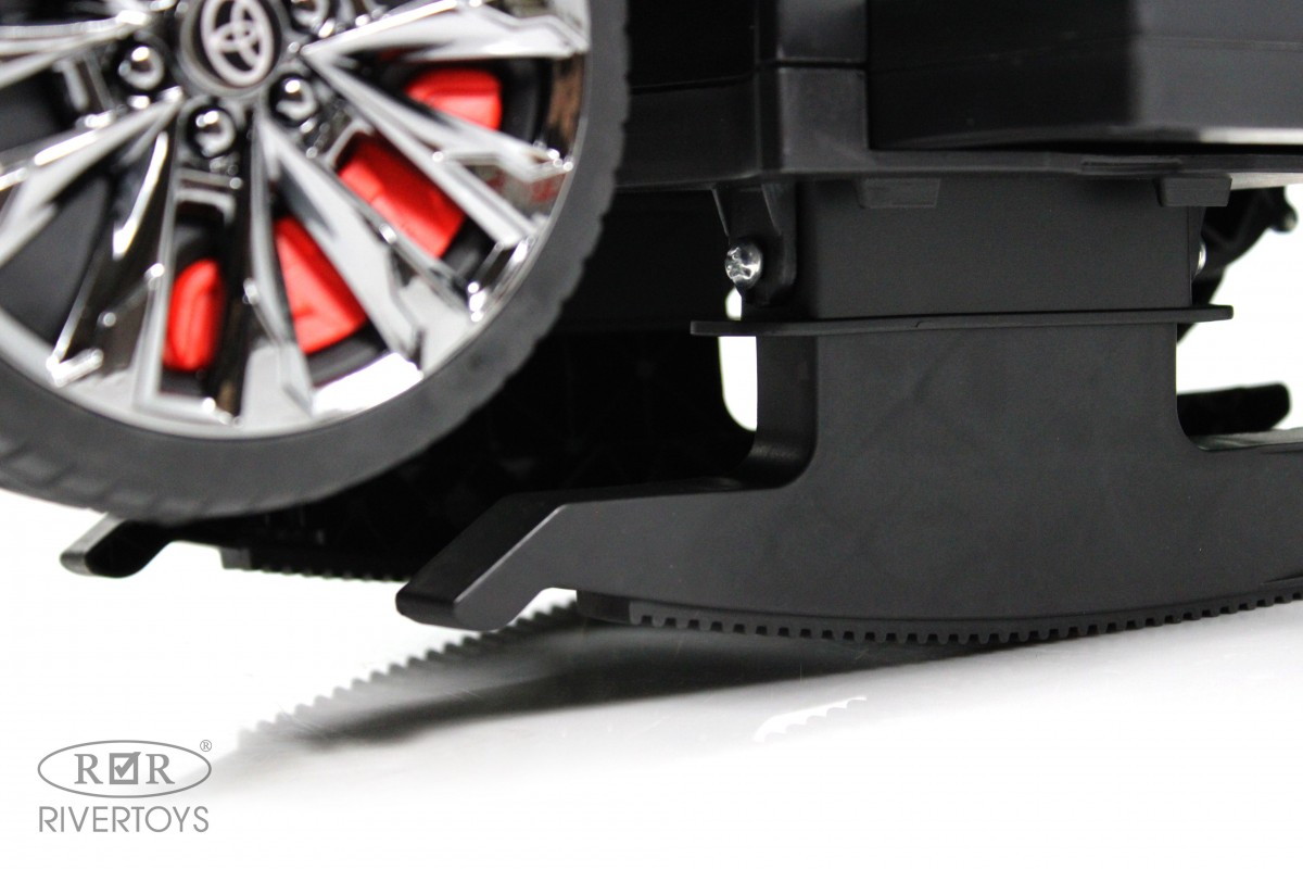 Детский толокар RiverToys Toyota Land Cruiser 300 Z002ZZ-A красный f5i14bjxaxsqf48u0nc066itamzkk9af