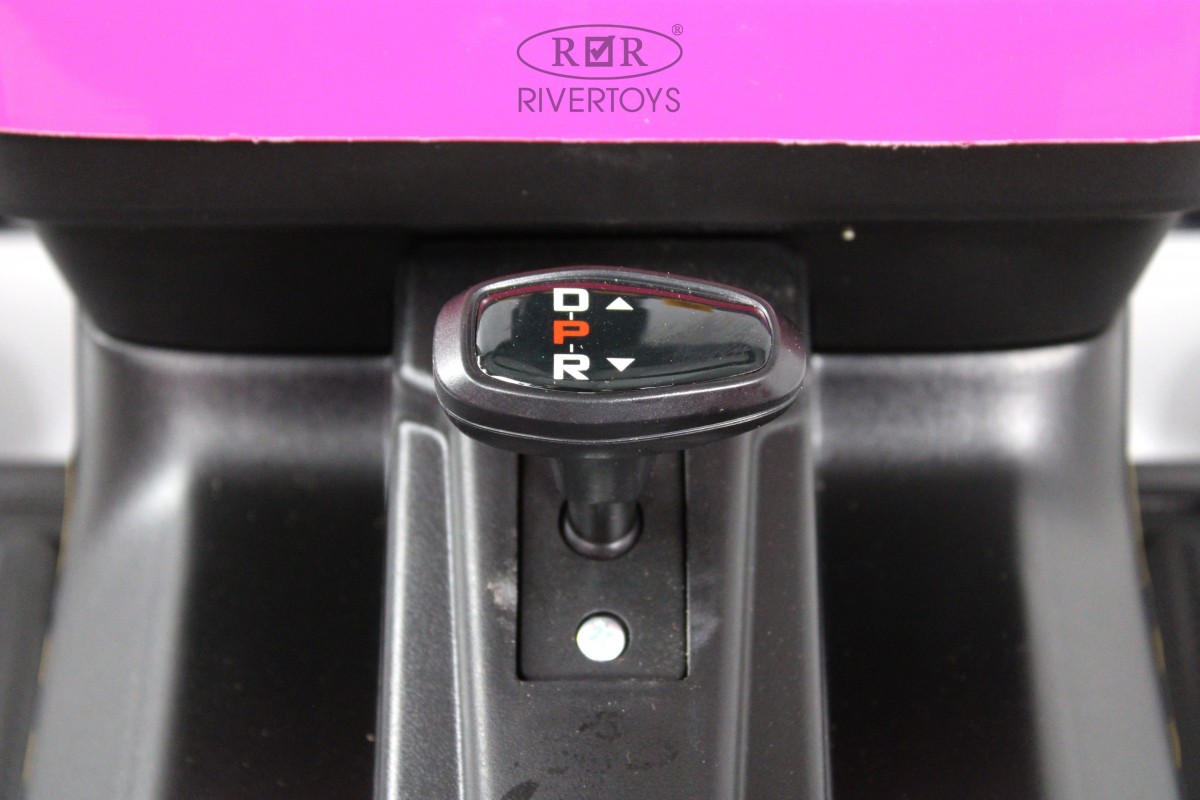 Детский электромобиль RiverToys K111KK розовый 4oyxpda0r6f288ln22nr0sqtfzvxd2jt