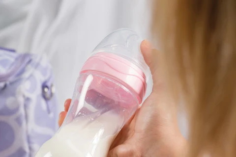 Антиколиковая бутылочка Nuvita 6033 Glass Collection 240мл, стекло розовый az7z9gxlak9woztqqkgb8754rvnyf8kh