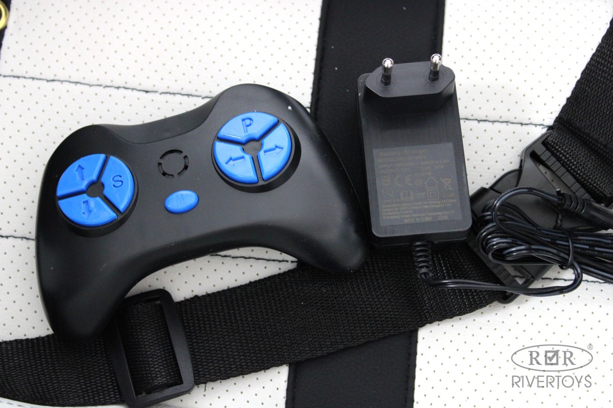 Детский электромобиль RiverToys K555AM белый 30ffmomgy6axpyqf1wv7zj2oqlwyrr18