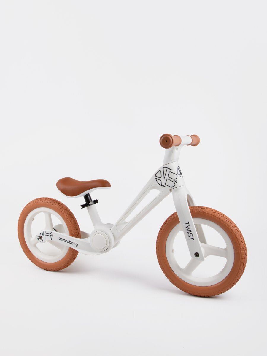 Двухколесный беговел Amarobaby Twist Белый/Оранжевый aa13c1d8805143cc1558159273c2b763