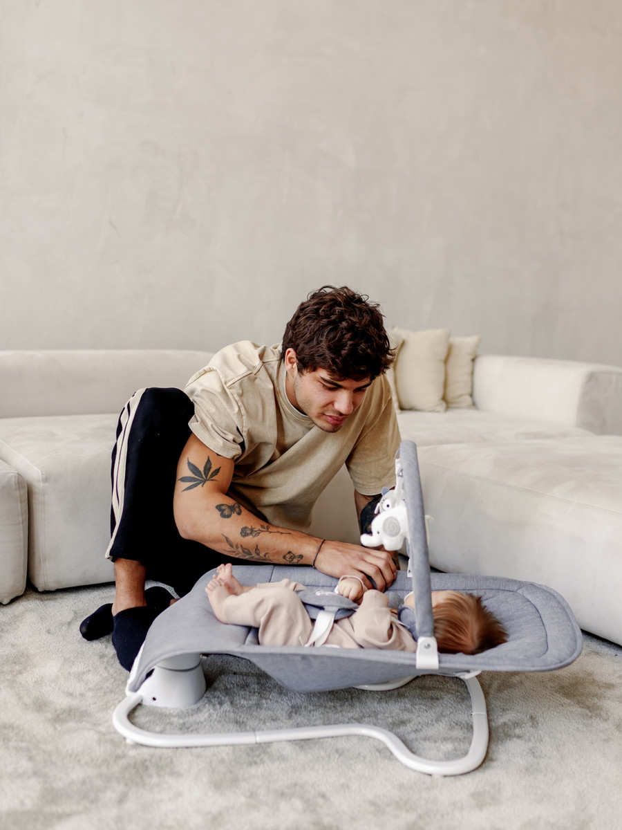 Электронные качели детские AMAROBABY HAPPY SWING Серый 8e3fnl1lesewntka0v1nmfolh08ghrin