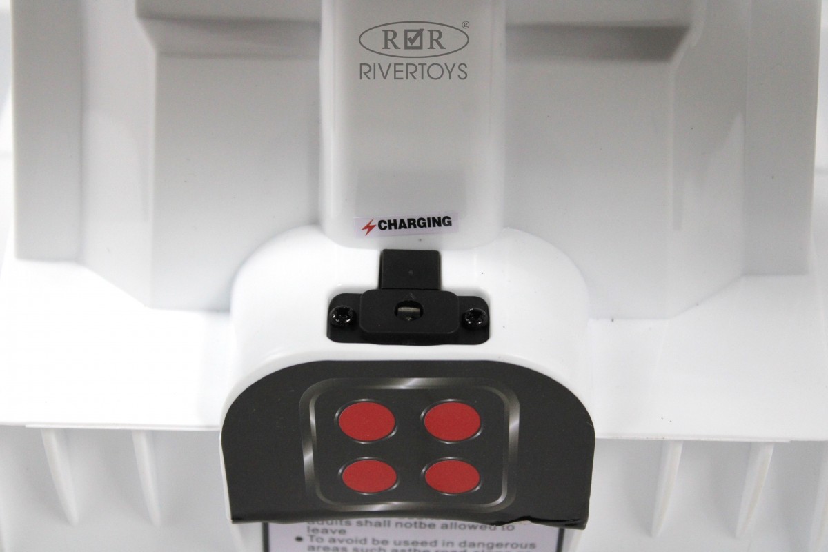 Детский электромобиль RiverToys K008PX белый p9lz75f72o9aad1bfq95plpj454bklv4