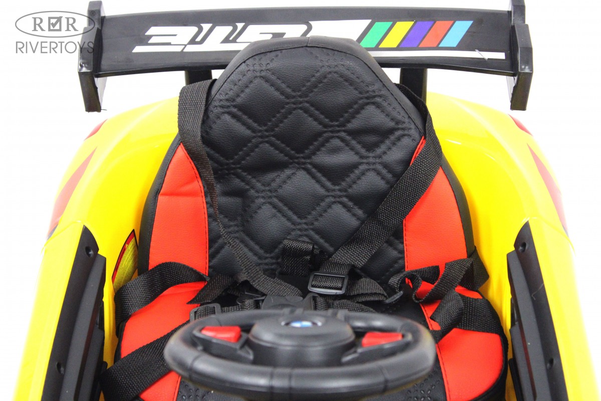 Детский электромобиль RiverToys F444FF желтый bbj6fx4bwjscdol97syecb1xl822dwxo