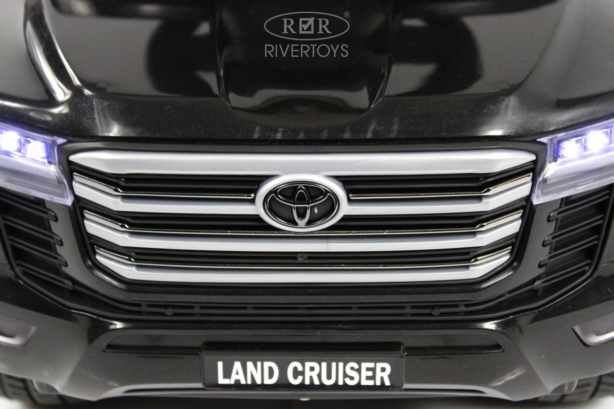 Детский толокар RiverToys Toyota Land Cruiser 300 Z002ZZ-C черный zw4bsx9np8lw39ztlcclk3mk361meu3v