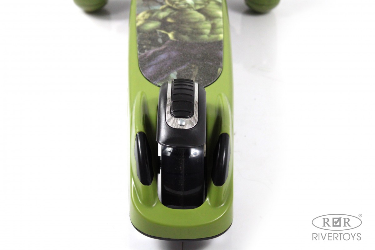 Детский самокат RiverToys HB-Q3 зеленый y3otwrtogdkordgr3rqefln8lqbsx0kb