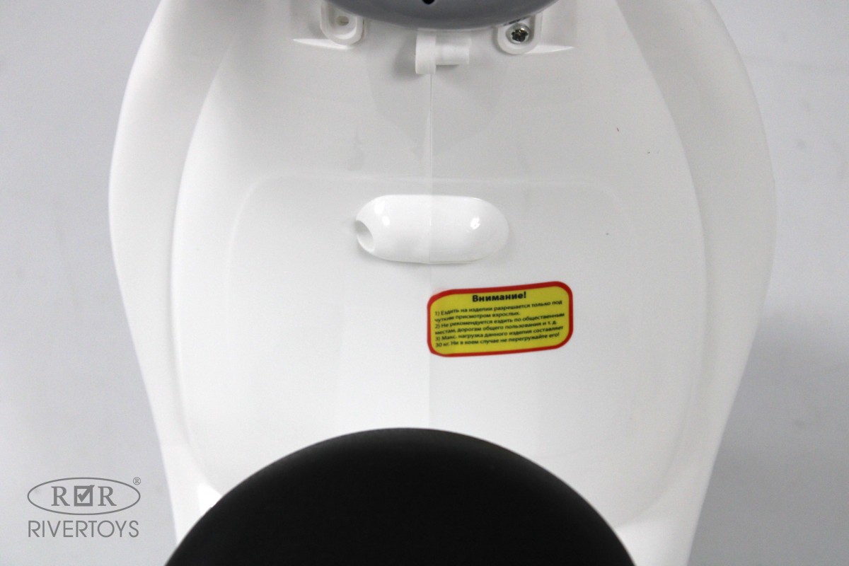 Детский толокар RiverToys G200GG белый 4szumuuaf4rr1gx2wu67cgmfqur150un