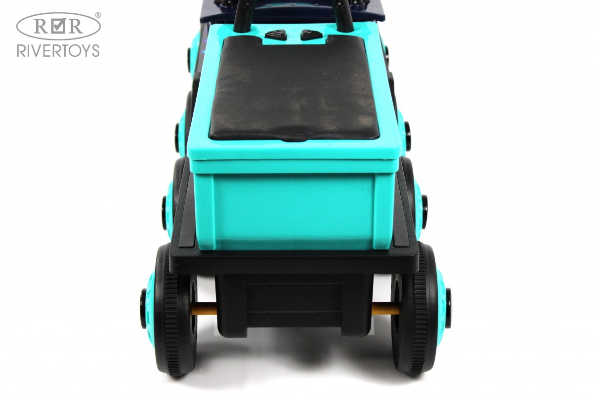 Детский электромобиль RiverToys K008AM синий deuya3oletvwhn9ly0f608dcn30l1k7i