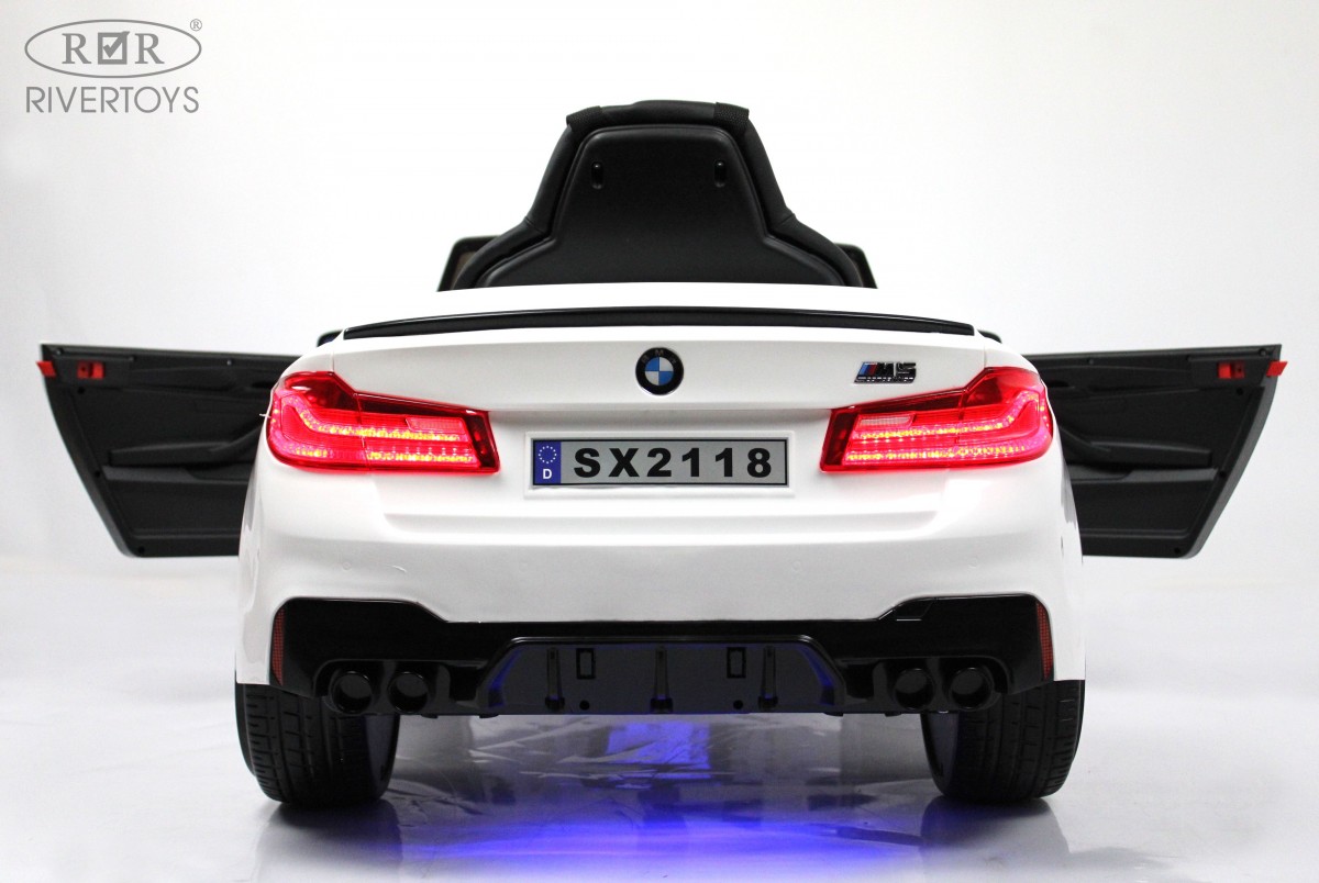 Детский электромобиль RiverToys BMW M5 Competition A555MP белый frx7ggbsvf0d89o4nrhemkjpcgy0sgtx