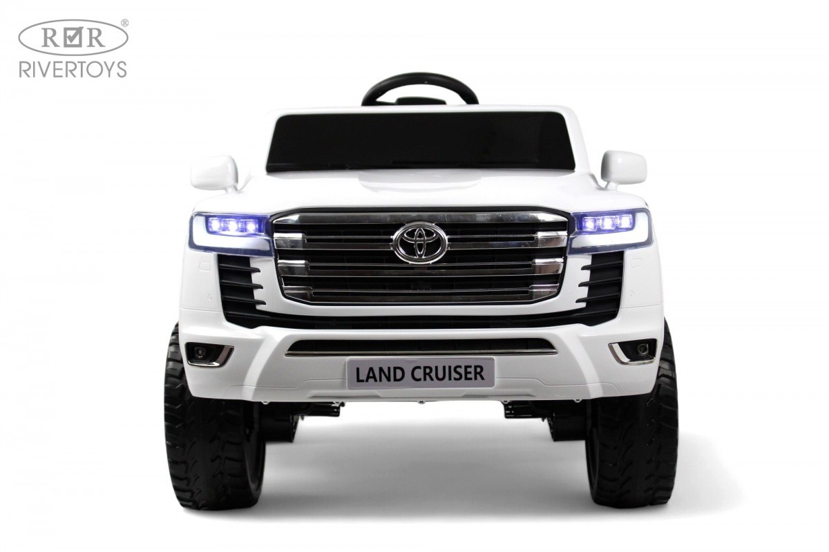 Детский электромобиль RiverToys Toyota Land Cruiser 300 L999LL белый hnfxh8h13t62zjjal5zkuxr93ffycthb