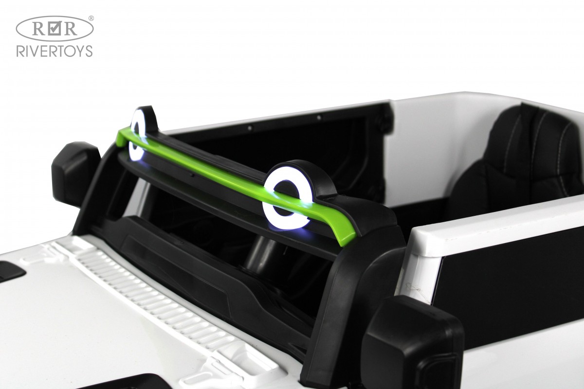 Детский электромобиль RiverToys М222БХ белый b632vhzyywmzuruulqvgx60e7c7lx4dp