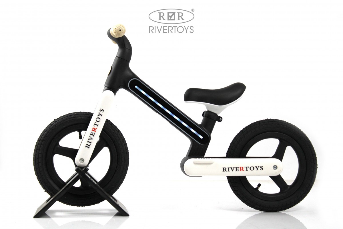 Детский беговел RiverToys HB-002 черный 3nvi7ulwgg012kcn8txw79v7267knt7e