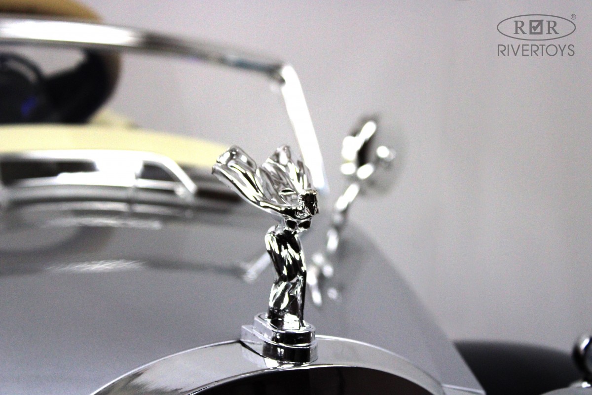 Детский электромобиль RiverToys Rolls-Royce E444EE черный глянец 3cgk5f7oopt2pyafdt0sr3cy3gemoqvm