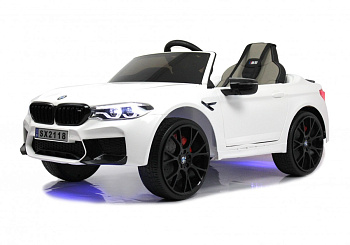 Детский электромобиль RiverToys BMW M5 Competition A555MP (белый)