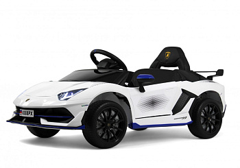 Детский электромобиль RiverToys K888PX (белый)
