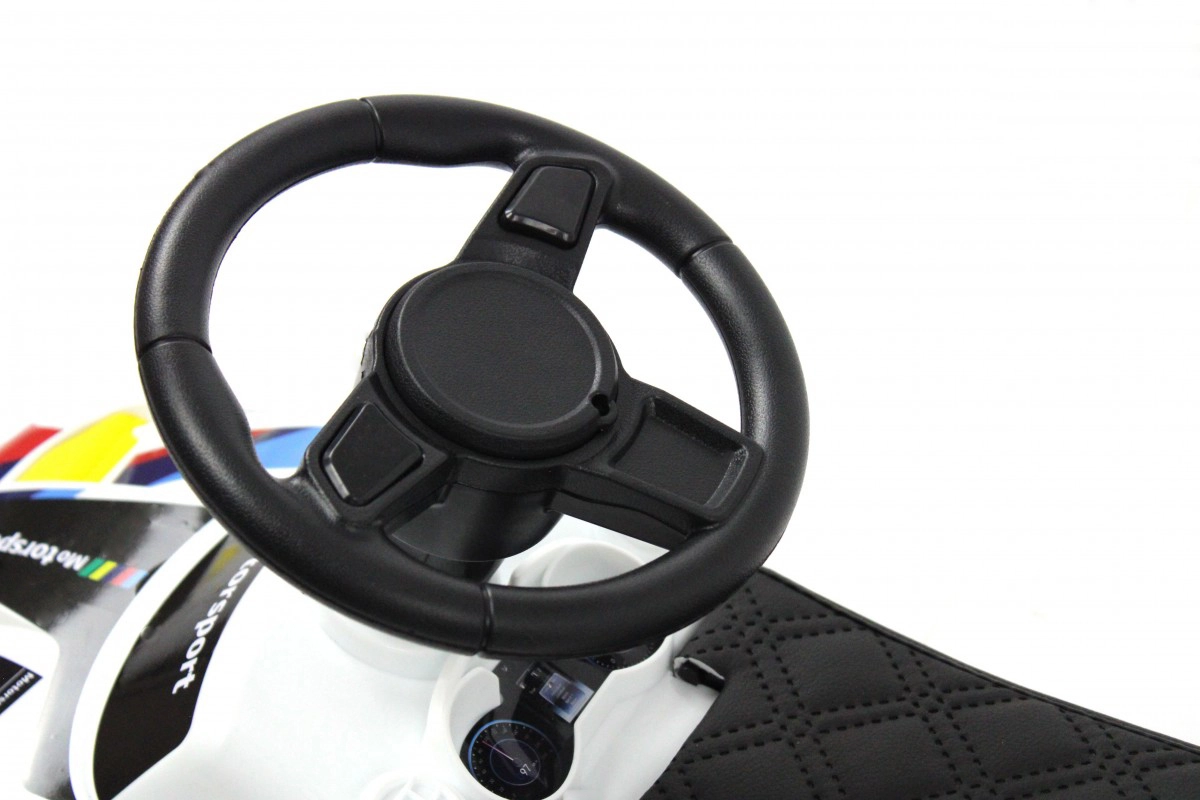 Детский толокар RiverToys F003FF белый rcx1v5kcdlajgu6ijmurnxz8i6vp97n0