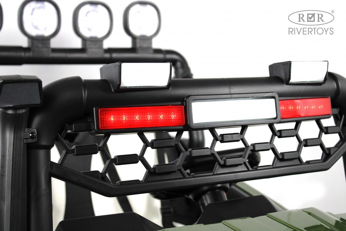 Детский электромобиль RiverToys М888БХ зеленый l9echa9cr34w738qfilx36xp04g3ezer