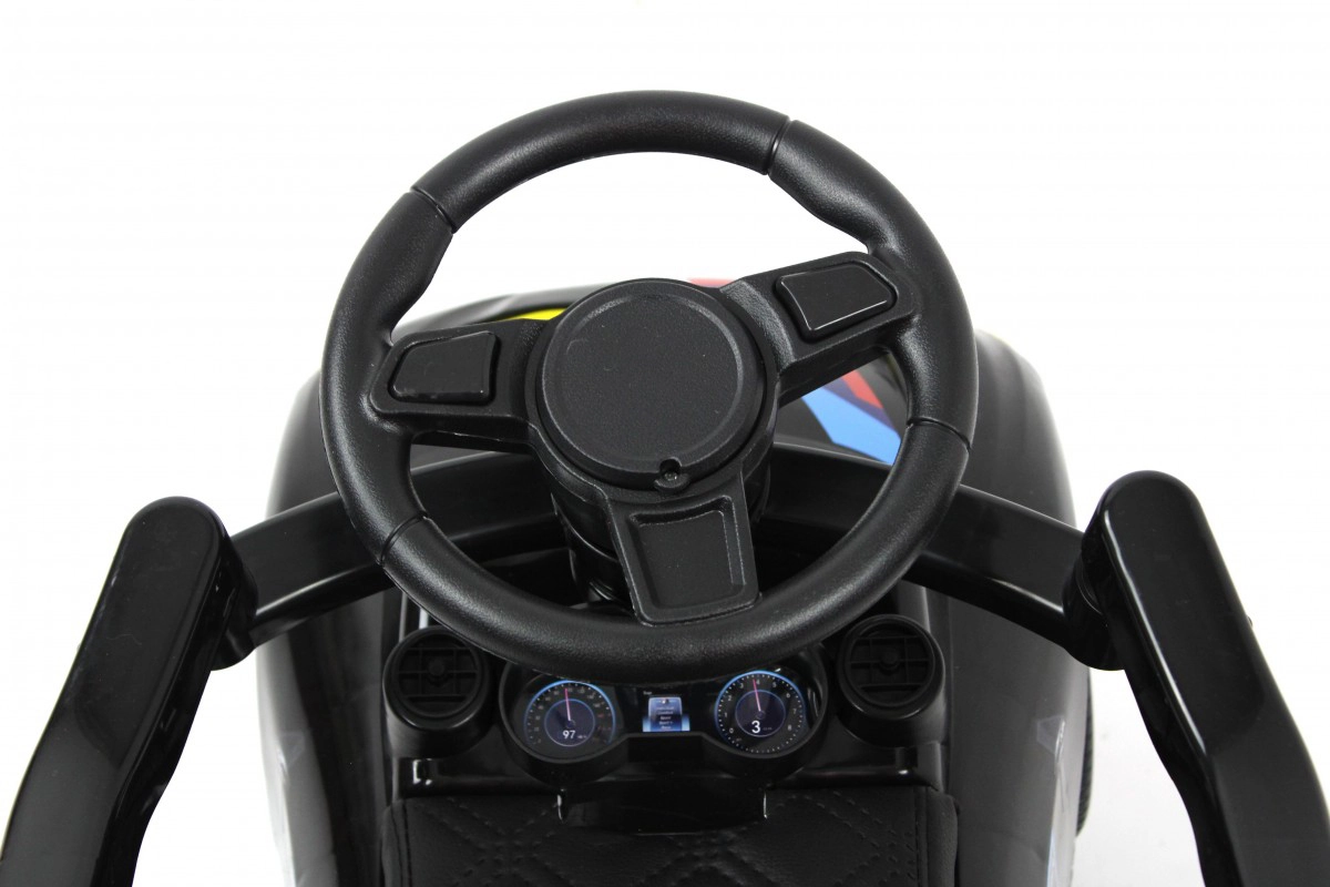 Детский толокар RiverToys F003FF-P с родительской ручкой черный cce3gefg6rg8ofl5fbwzbfn134dpl26f