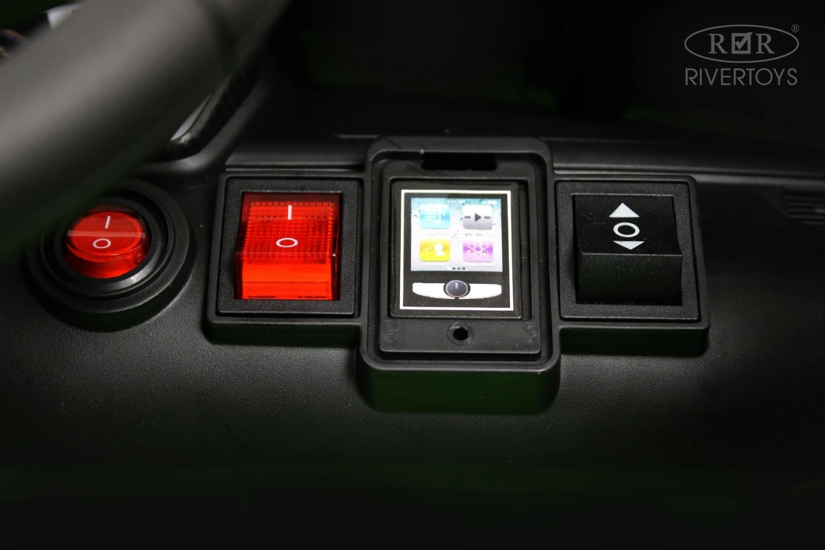 Детский электромобиль RiverToys K888PX красный ahls6vo7p8nohlwgao4dt941wvia2met