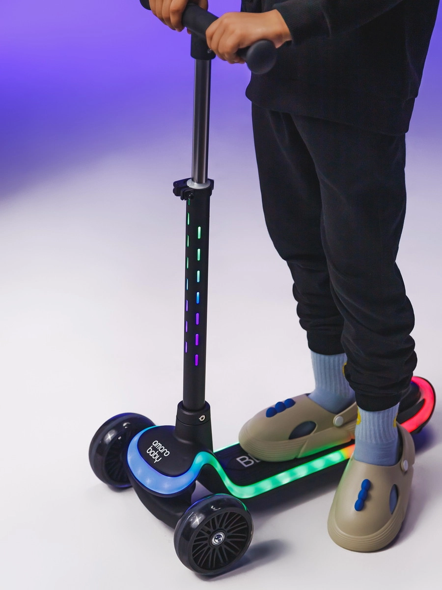 Самокат (кикборд) трехколёсный Amarobaby, Blaze Черный 6l5f7qh7ui02yrizawb78458g2vas8xj