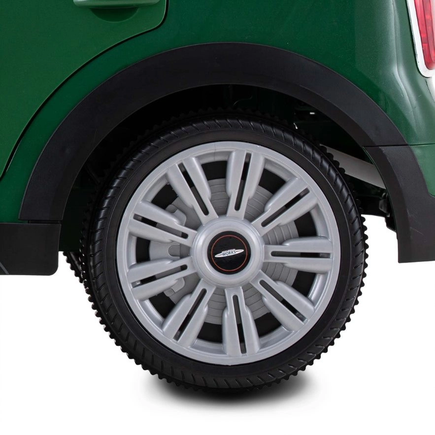 Детский автомобиль Rollplay MINI COUNTRYMAN Premium 12V Green wc60k7u93cz79c70g1zvgmohwzvcx5j1