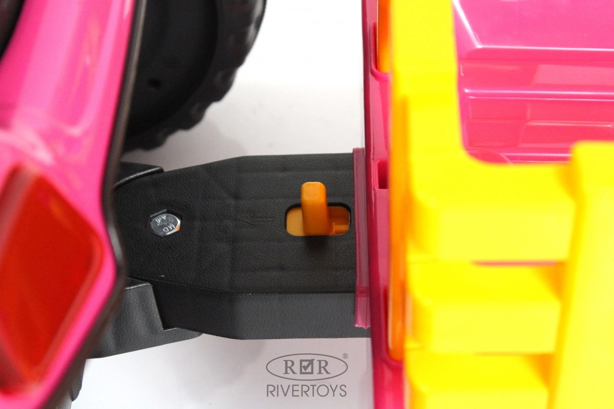 Детский электромобиль RiverToys K111KK розовый adiey1zjbx04q71ji0p5s0k9rsodbwjb