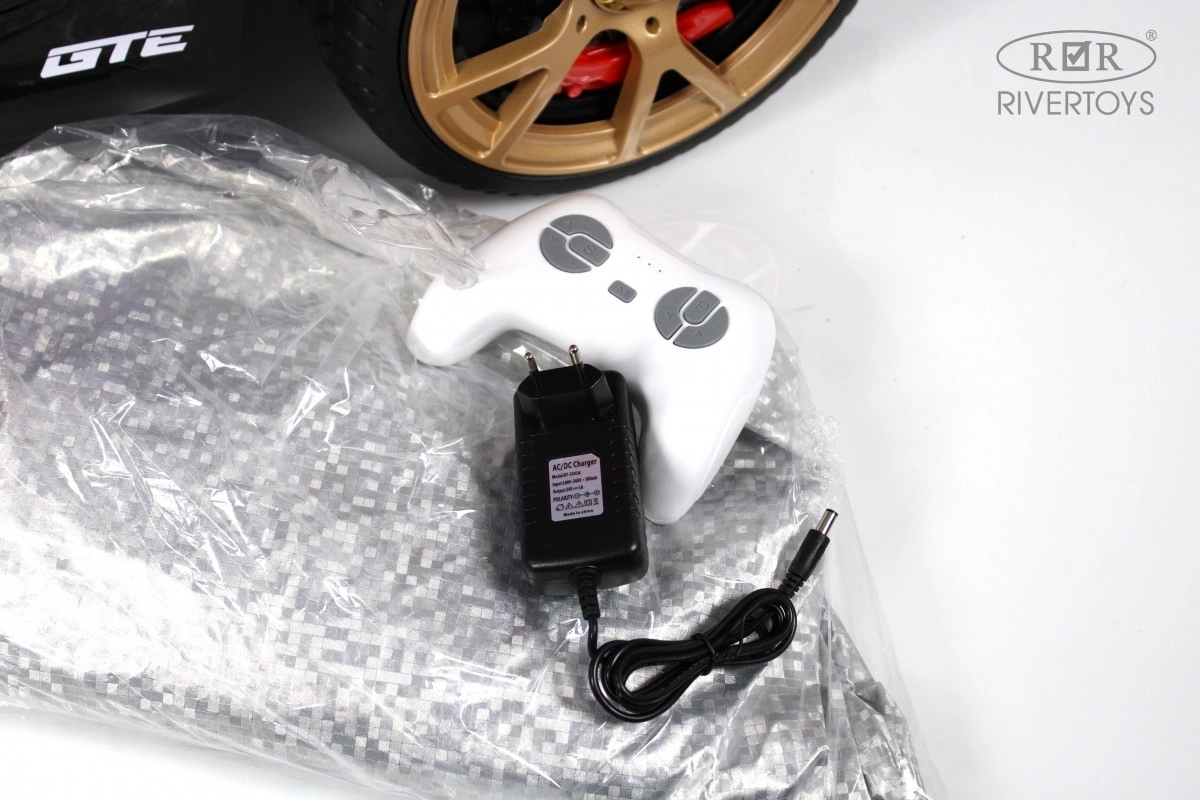 Детский электромобиль RiverToys F555FF серый глянец hphx81bgrykc93vtffp739i8nt2ij199