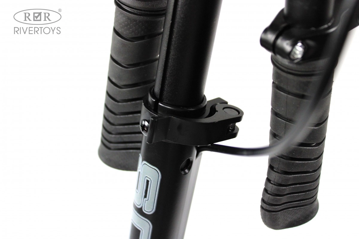 Детский самокат RiverToys HB-A7 черный 934io8uu0pmenun2modcm1o3dd2mmauo