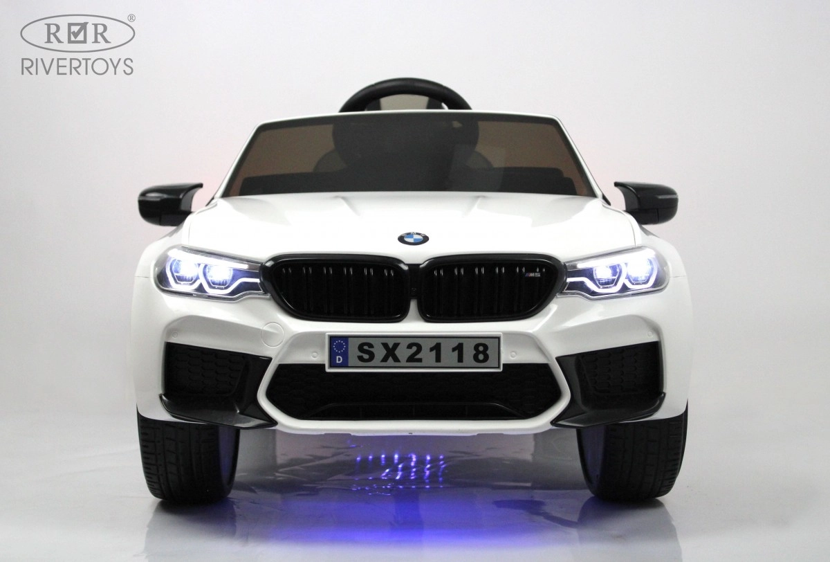 Детский электромобиль RiverToys BMW M5 Competition A555MP белый suxilpft964r3lu7x65zo1e250im7qmc