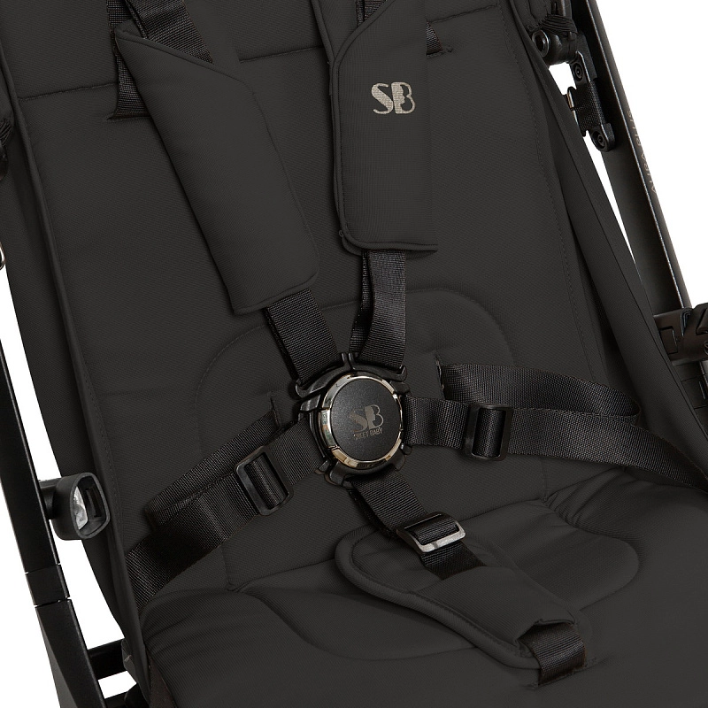 Прогулочная коляска Sweet Baby Aura Plus Black4