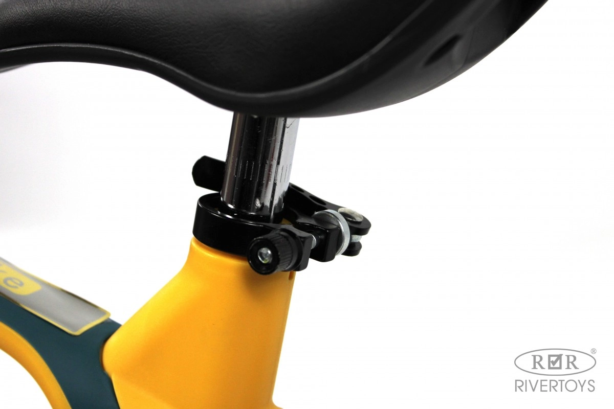 Детский беговел RiverToys М002БХ желтый op58s22rp0jlkhp66748i1sxe80hdluf