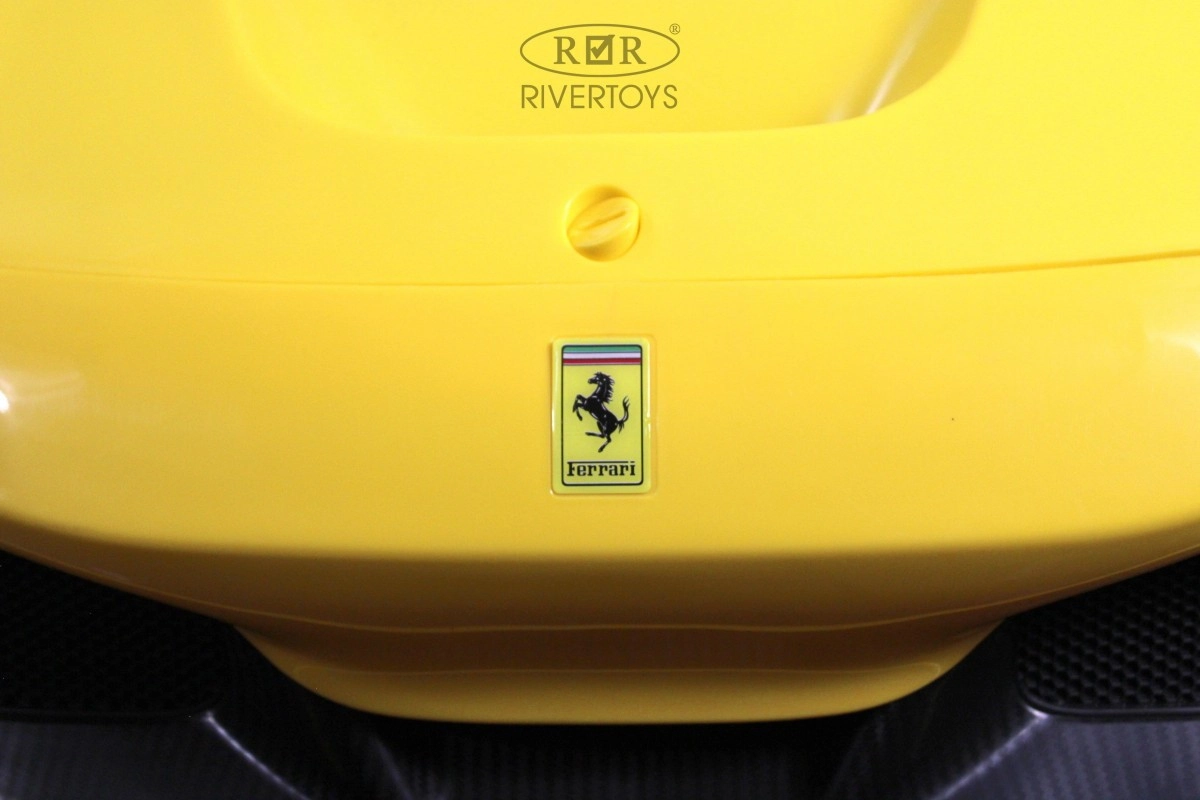 Детский электромобиль RiverToys F111FF желтый 2n2bk5quu196sbxd1gbx598hr0qh0tum