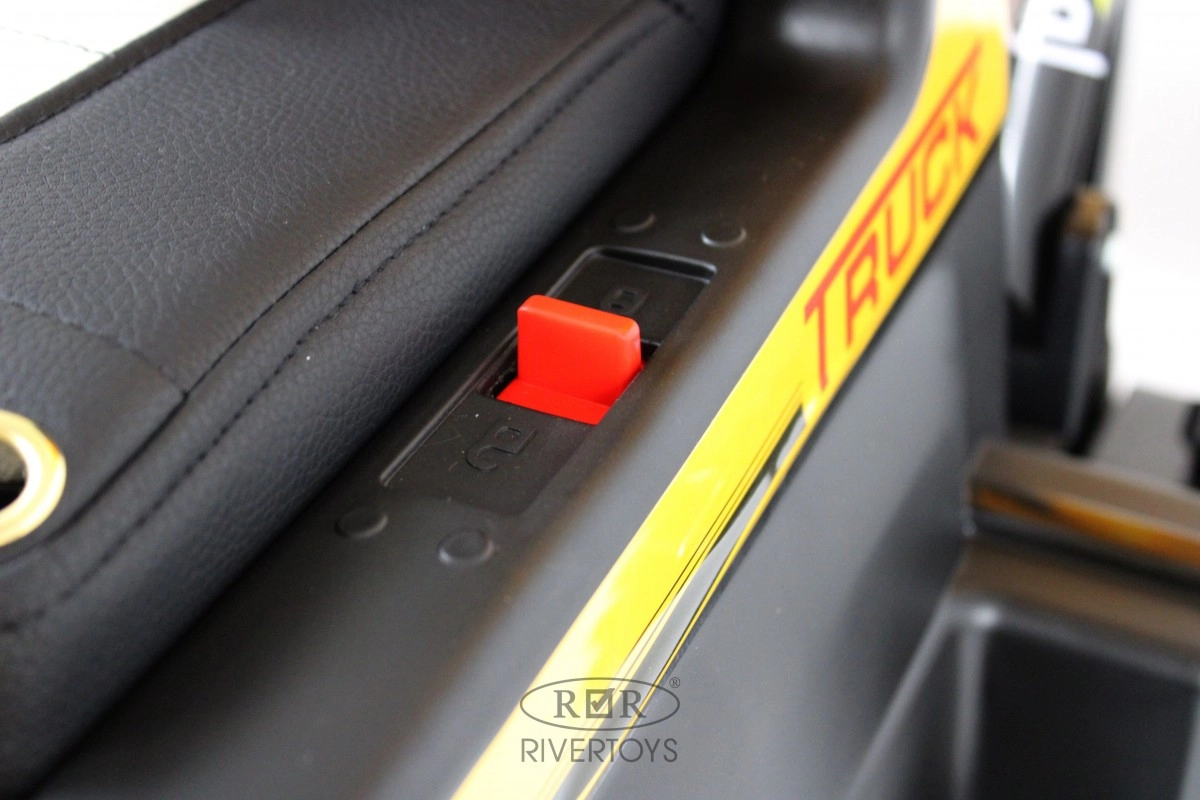 Детский электромобиль RiverToys K111AM жёлтый c0c2w3ca4ocm6j7iq4rmtcq70n1pdxsj