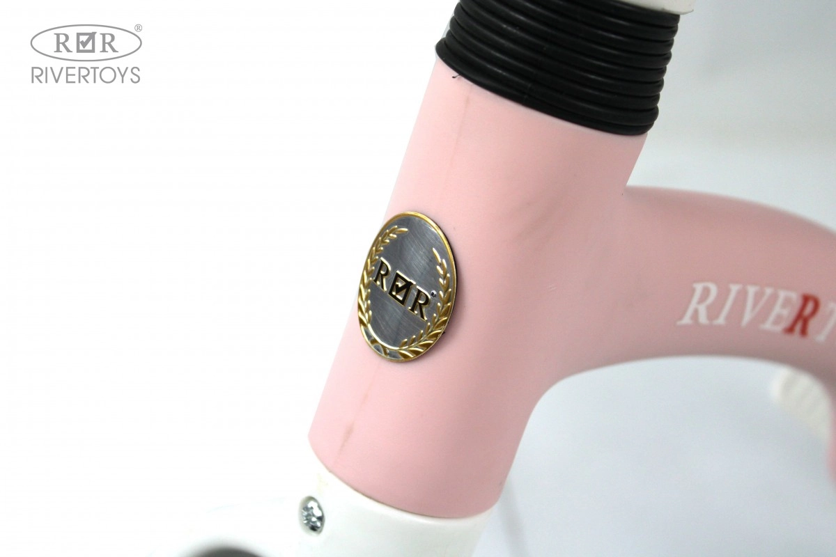 Детский беговел RiverToys HB-001 розовый kftba9y5parmo527m2vhed9rgrj6vtv3