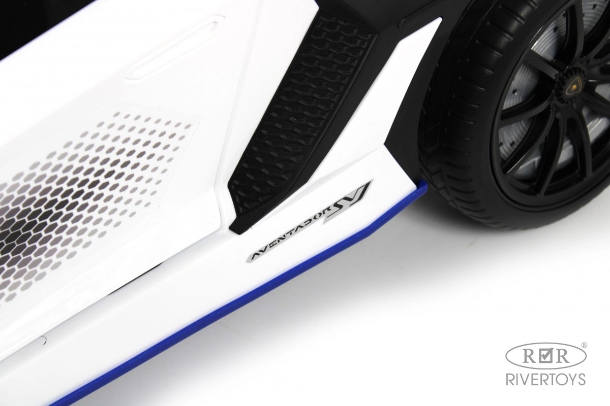 Детский электромобиль RiverToys K888PX белый oukhbpilgc3fhp0jrwvzy9qbhg8z793s