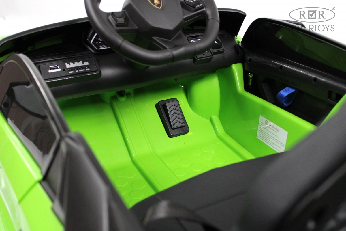 Детский электромобиль RiverToys K888PX зеленый tv8h6jj22hmx1vyq1q36nd9wjr5gmja1