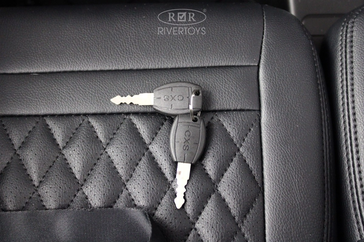 Детский электромобиль RiverToys AUDI R8 M333MM красный cdvuvi6nc2g91kb5eyizf9qd1juvn53a