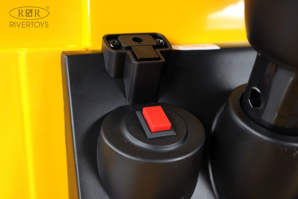 Детский электромобиль RiverToys G002GG желтый oqitfgy92xl7a7a1eanhwfo7shakmieo