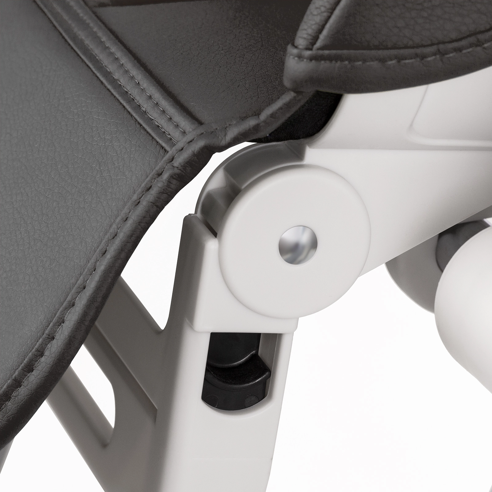 Стульчик для кормления Esspero Marseille BL3