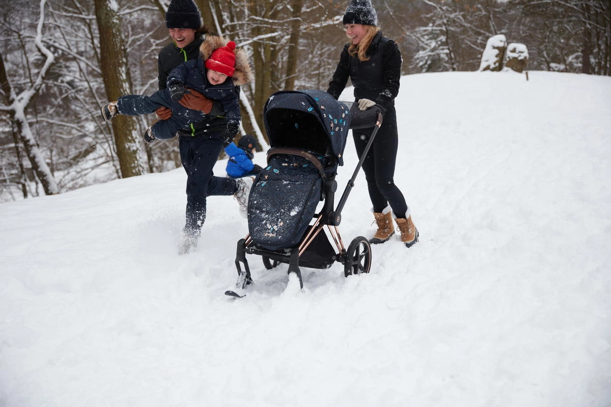 Теплый конверт в коляску Cybex Platinum Footmuff Simply Flowers Pink qxnh6h2cjzuyb138y7d1curh1b7a2cfn