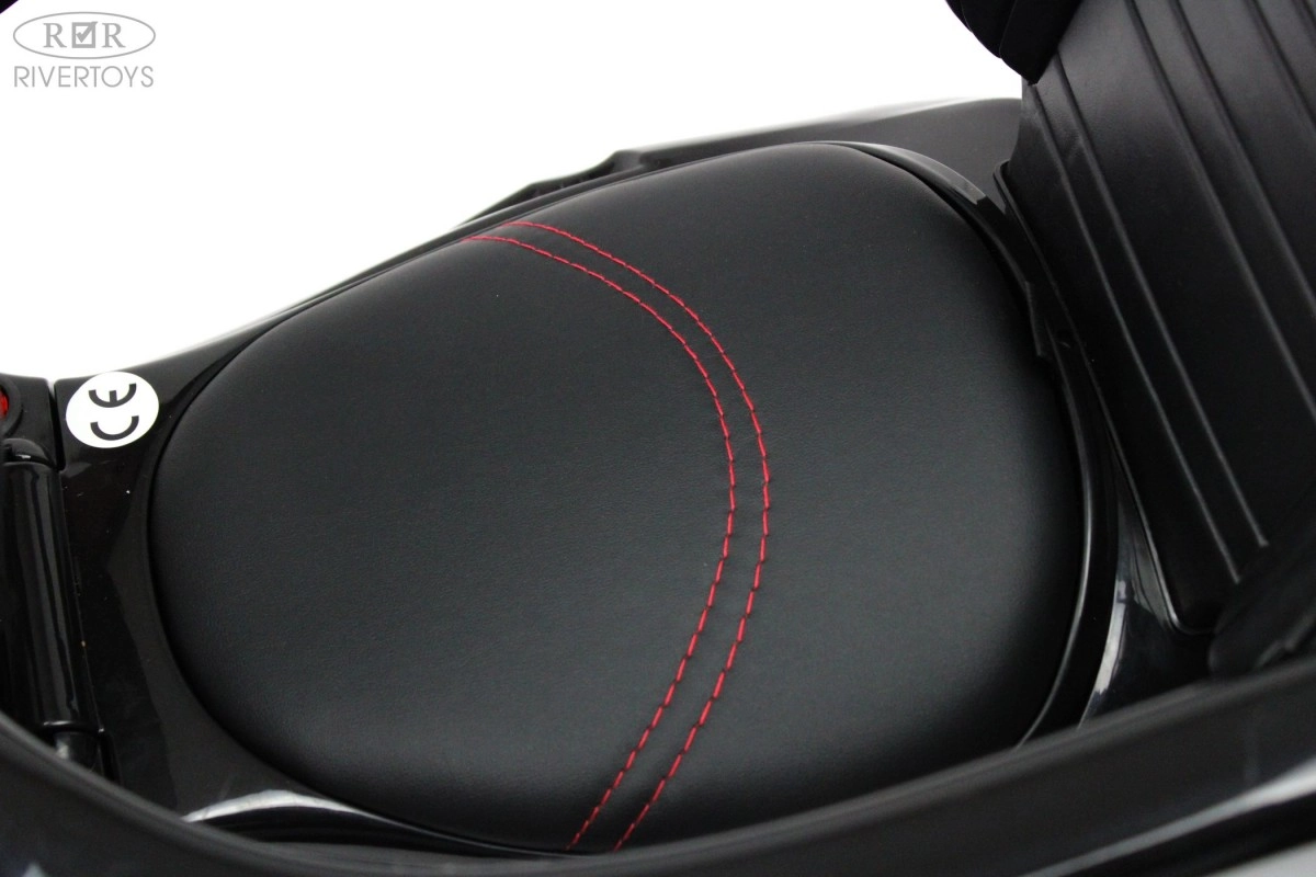 Детская каталка RiverToys Mercedes-Benz GL63 A888AA-H черный vwddqftn33nj3s5xlro3gubi1orm9425