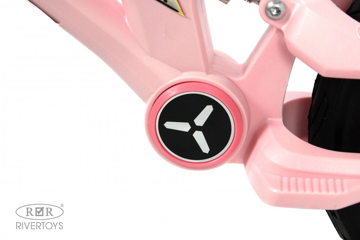 Детский беговел RiverToys М002БХ розовый w4rml3cdp6julrf77zo7wyqp4th0iyfe