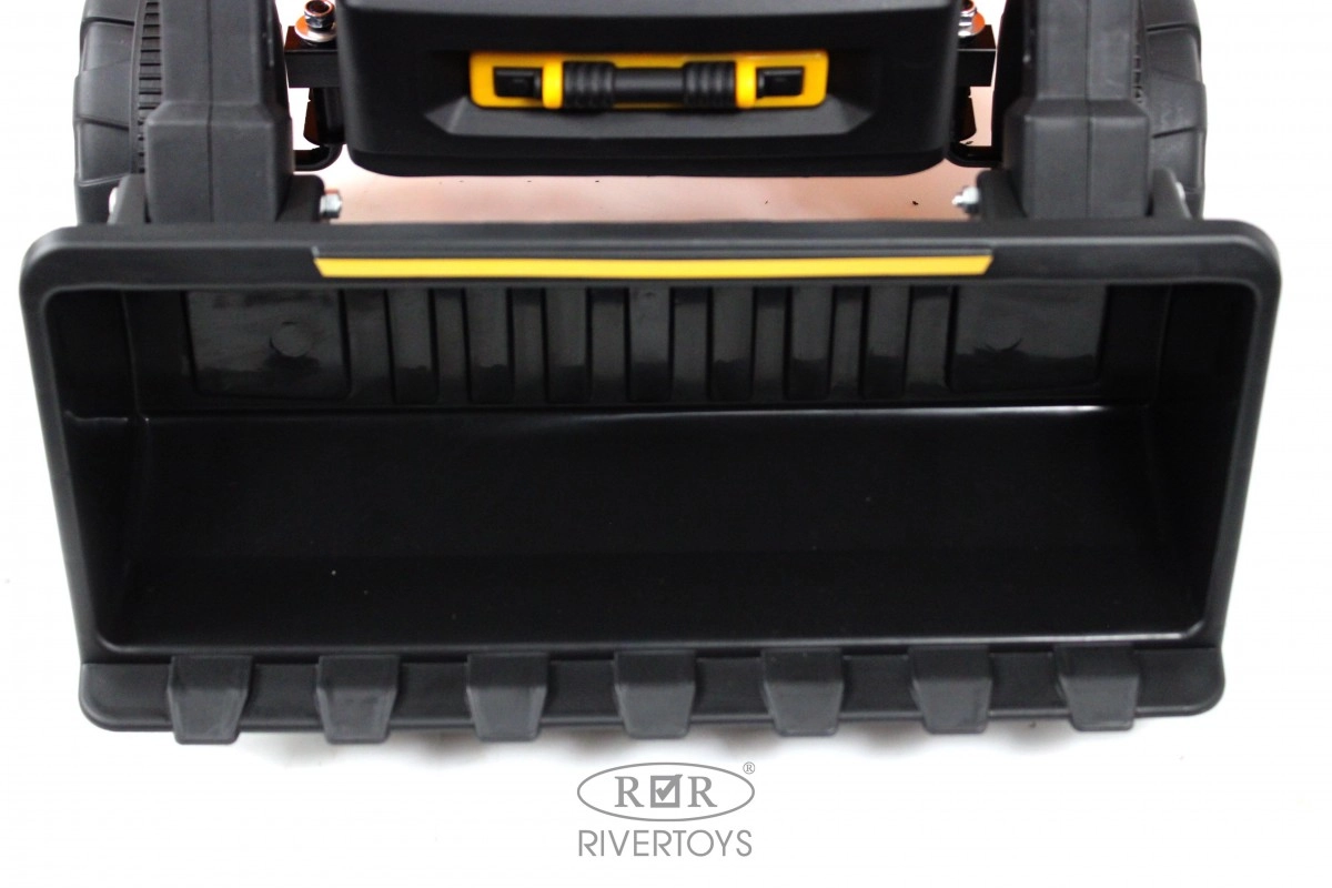 Детский электромобиль RiverToys C004MC желтый notv5afjz1kvk0on8u0ak0ajzmqws4r5