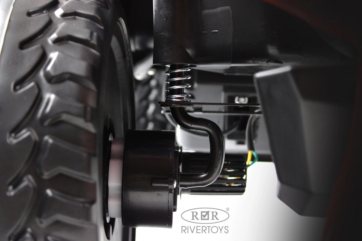 Детский электромобиль RiverToys L888LL зеленый камуфляж ppfuclu462ckm3qo361bomljm08otxdp