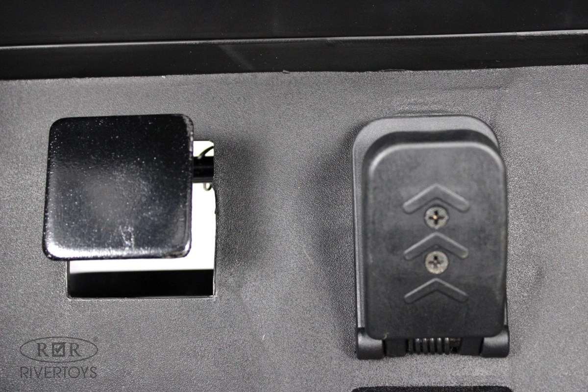 Детский электромобиль RiverToys M222MM синий 6cnxzcxbekrwfhoypq2jc4lefbhv7yd5