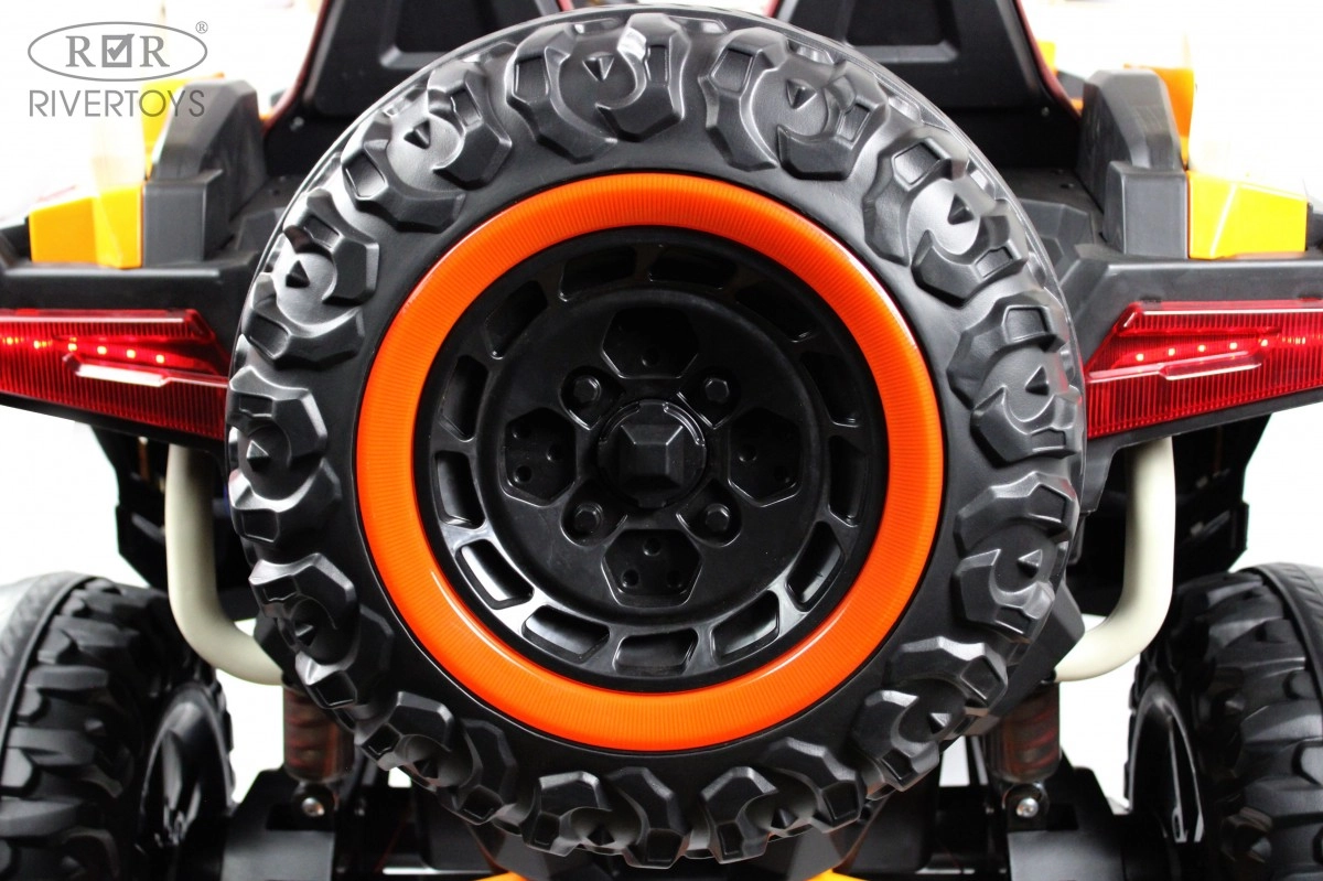 Детский электромобиль RiverToys E001EE оранжевый xn5nt6cawgm67t42hfo384873v8taw8d