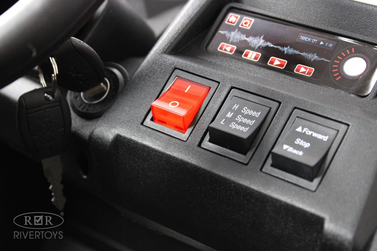 Детский электромобиль RiverToys M222MM красный 9z7lymy7qiq4gst4p5jjbl0gxw9itqti