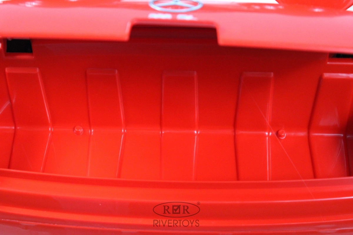 Детский электромобиль RiverToys C555MC красный 4jz4dxhce2buw029srurbkfxzvx1j7ld