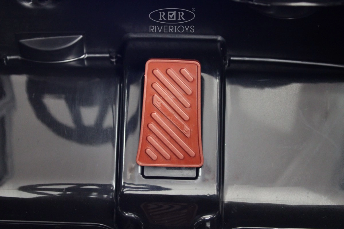 Детский электромобиль RiverToys K070PX синий глянец vl4t8bxri9h60hrh0lzx7o864zvnwbia