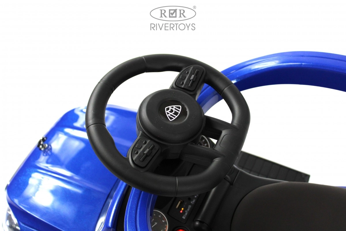 Детский толокар RiverToys Z003ZZ-C синий e2yk1sheqj39xzc7f22w6e3ic54y0ipi